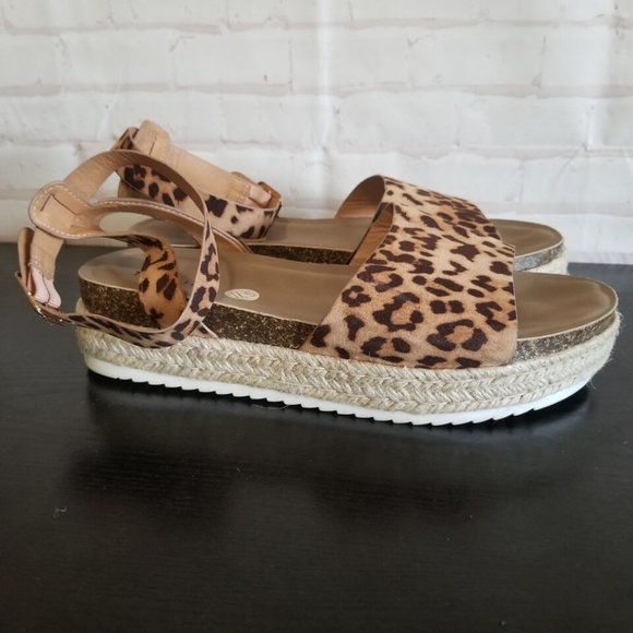 Torrid Womens Sandals 11.5 Leo Leopard Print Espadrille Platform Wide Width - Picture 2 of 4